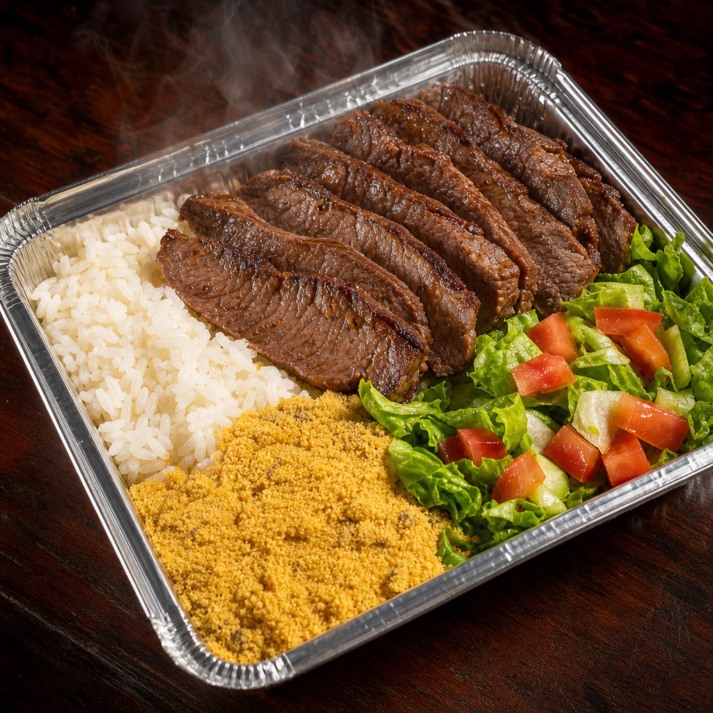 Marmitex de churrasco com maminha, arroz, feijão, farofa e salada